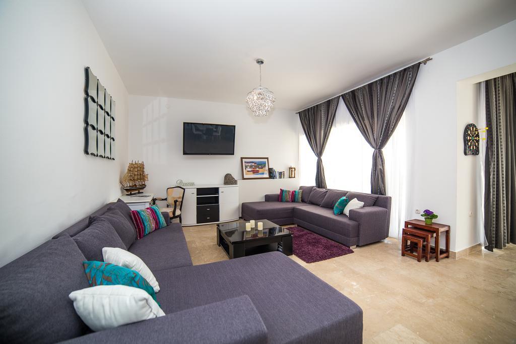 Holiday Home White House Podstrana Dış mekan fotoğraf